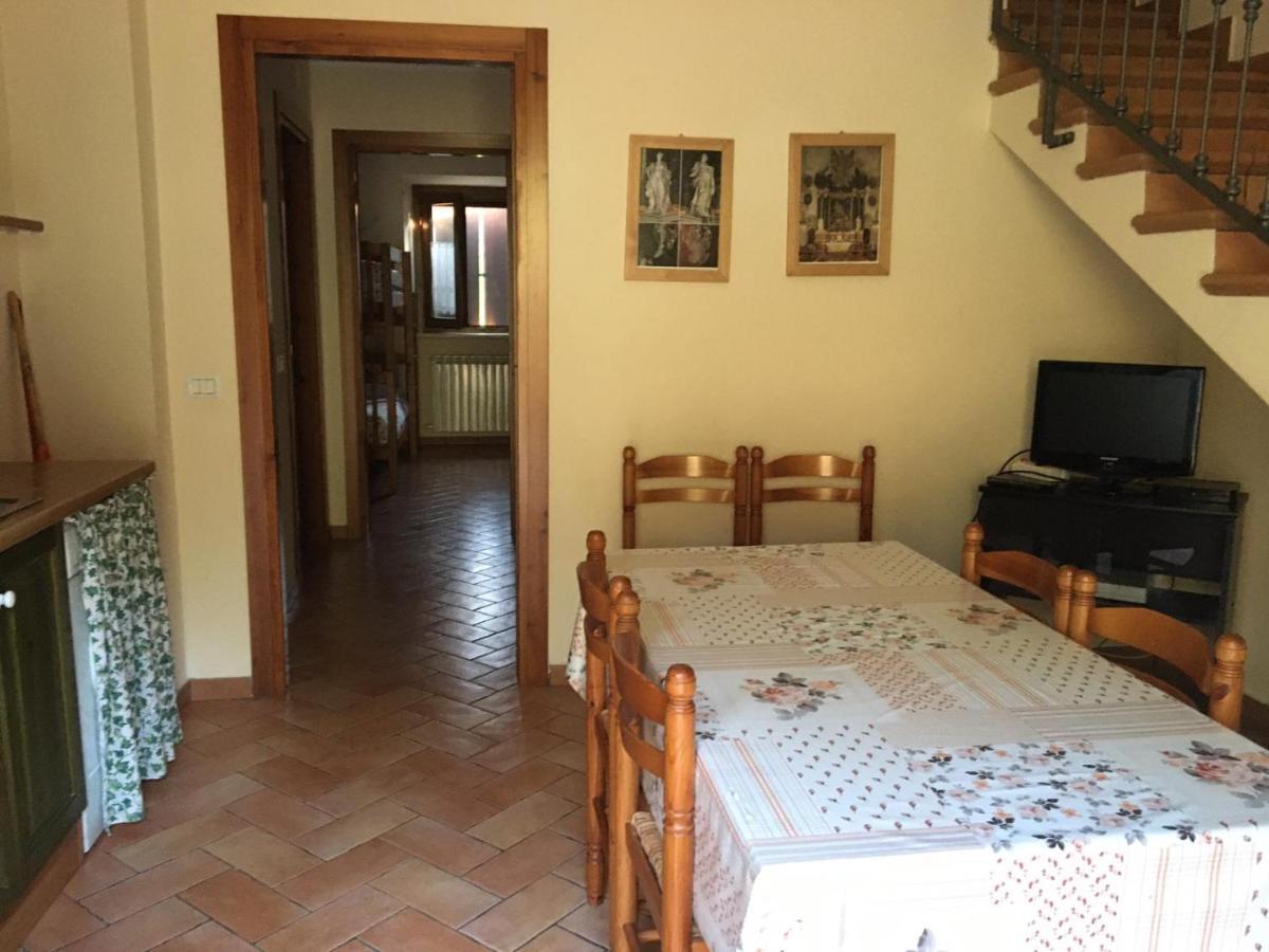 La Baita Di Pilato Montemonaco Kültér fotó