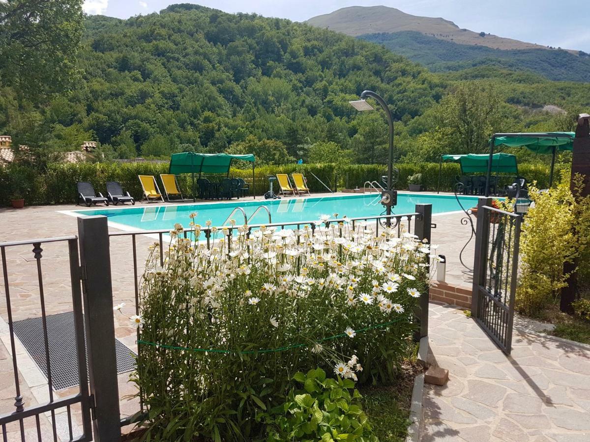 La Baita Di Pilato Montemonaco Kültér fotó