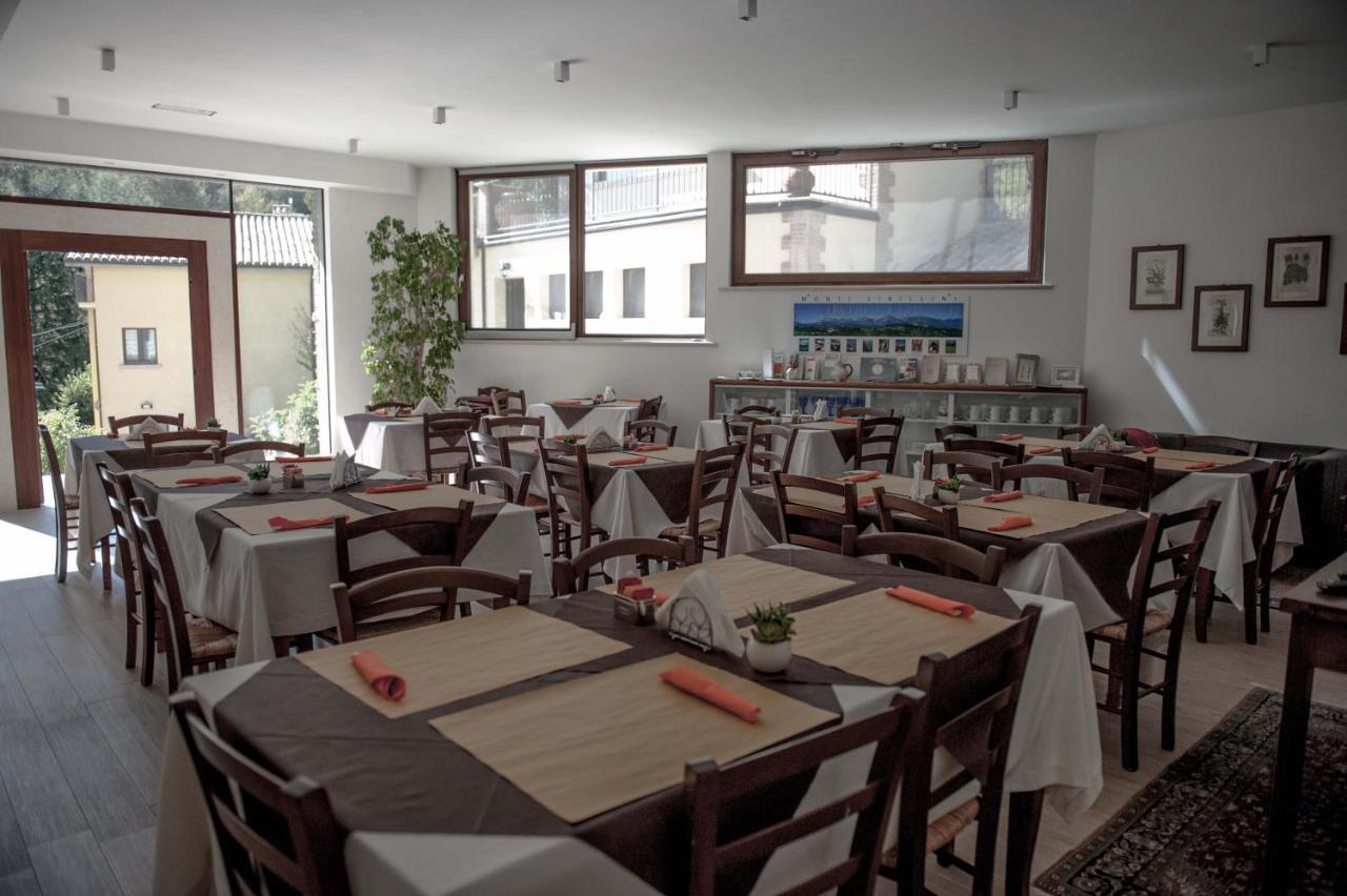 La Baita Di Pilato Montemonaco Kültér fotó